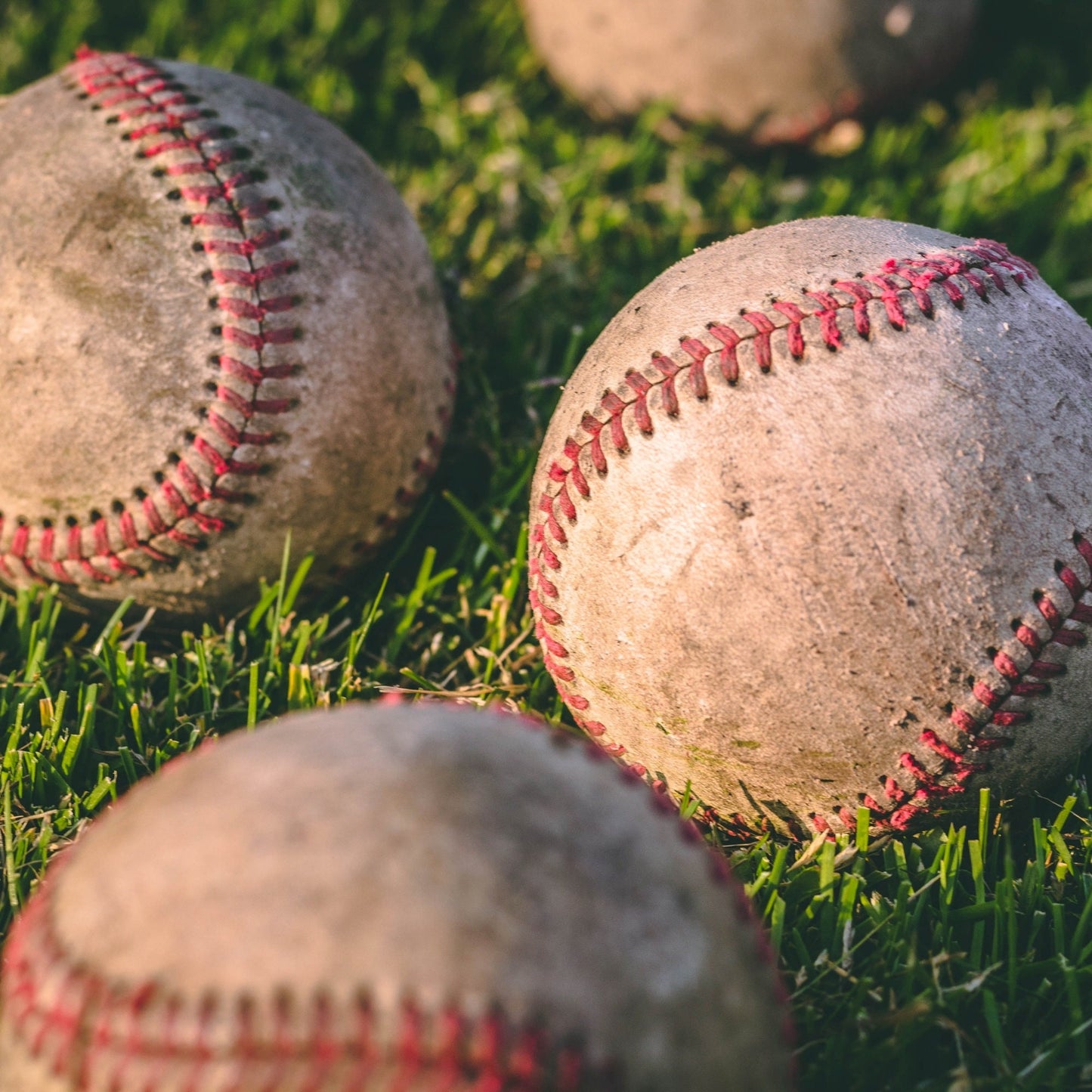 Handmade Baseball Keychain, Baseball Mom, Baseball Gifts, Baseball Coach gift, Initial Keychain, Male Teacher Gifts, Baseball team Gifts