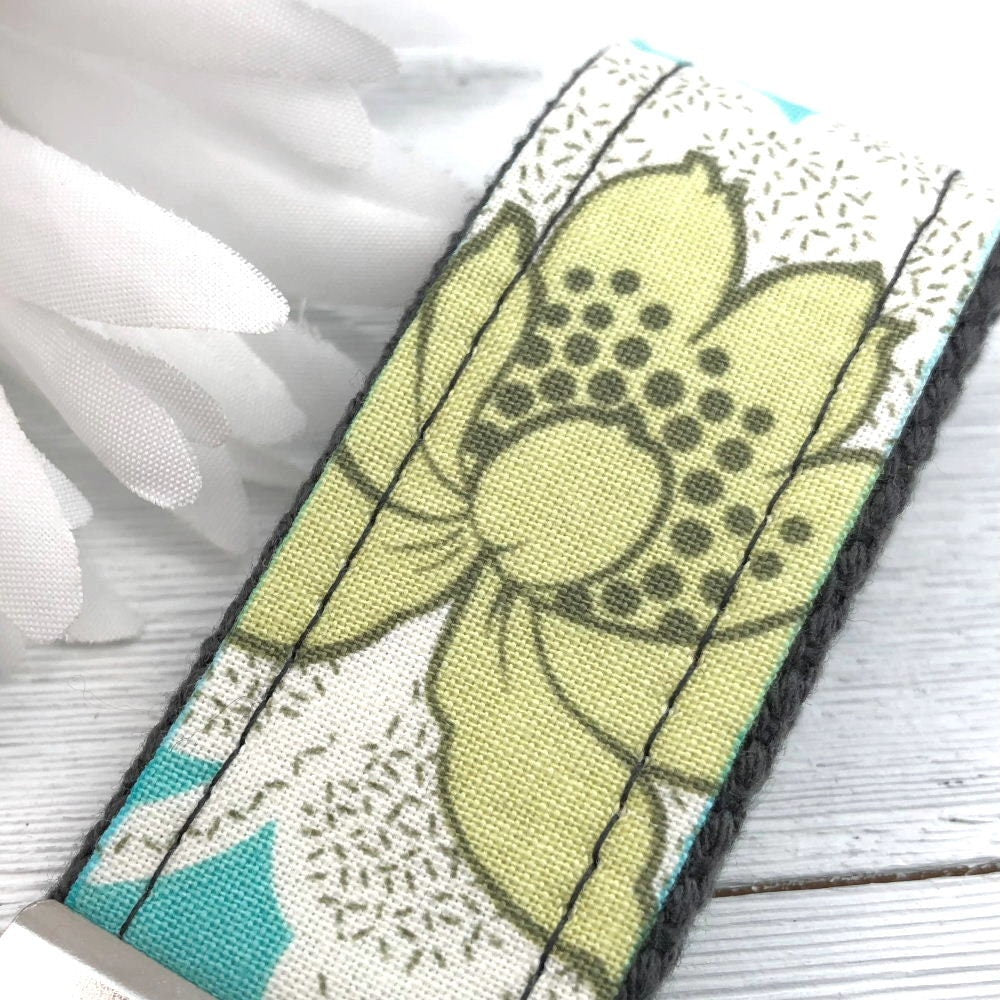 Mini Keychain | Mini Key Fob | Turquoise Keychain | Gift for Mom | Gift for Best Friend | Floral Keychain