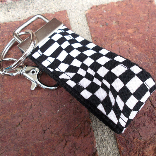 Mini Key FOB Keychain for Him - Mini Keychain for Boyfriend, Husband, Father Ideal as Belt Loop Keychain Racing Checks
