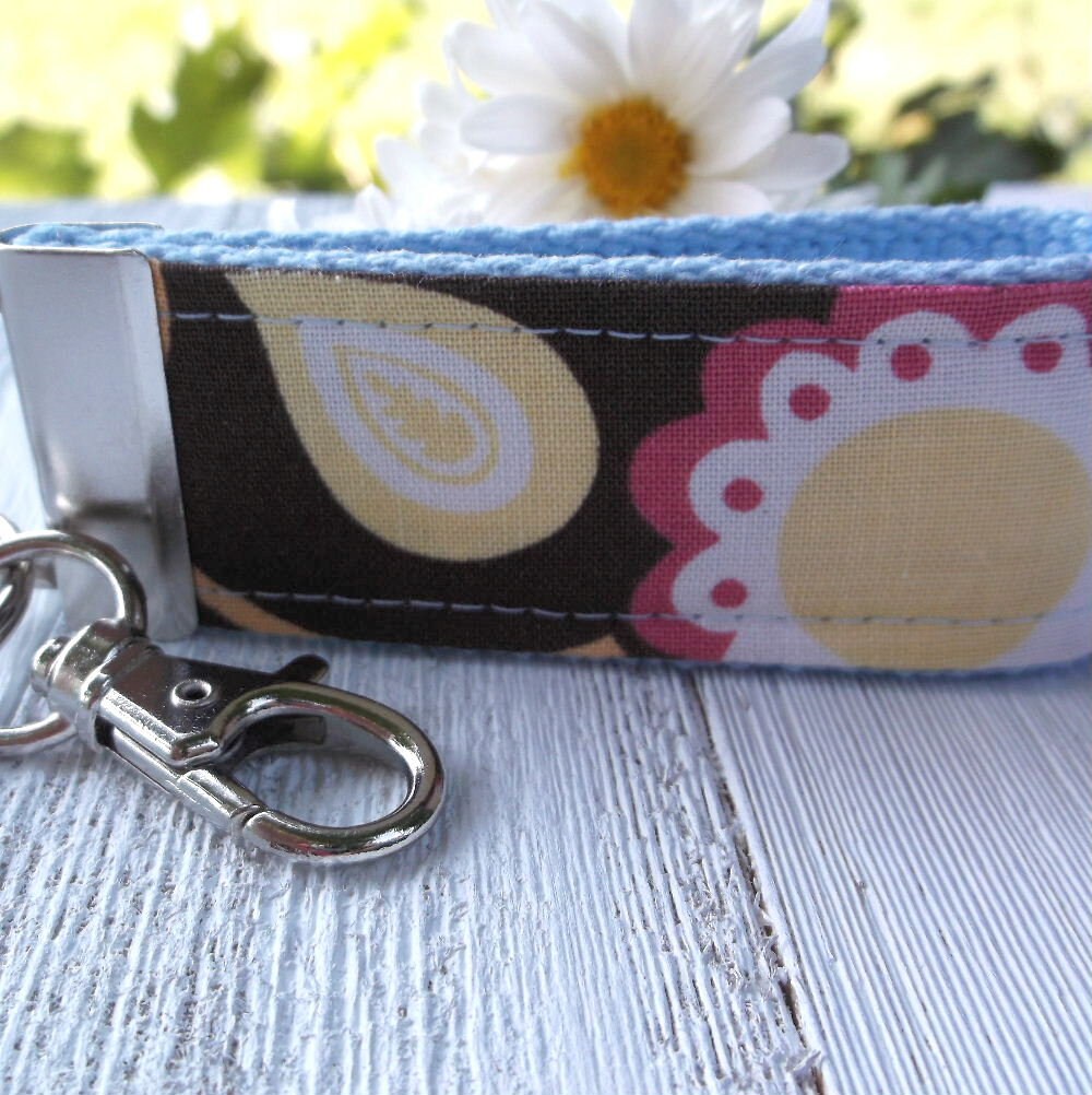 Mini Keyfob FOB Keychain for Women Ideal as a Purse Keychain or Backpack Keychain, Floral