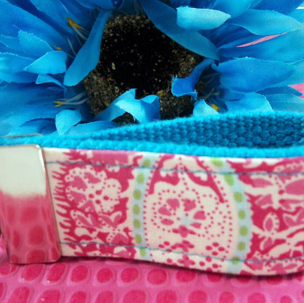 Floral Mini Keyfob FOB Keychain for Women Ideal as a Purse Keychain or Backpack Keychain, Ideal Small Bridesmaid Gift