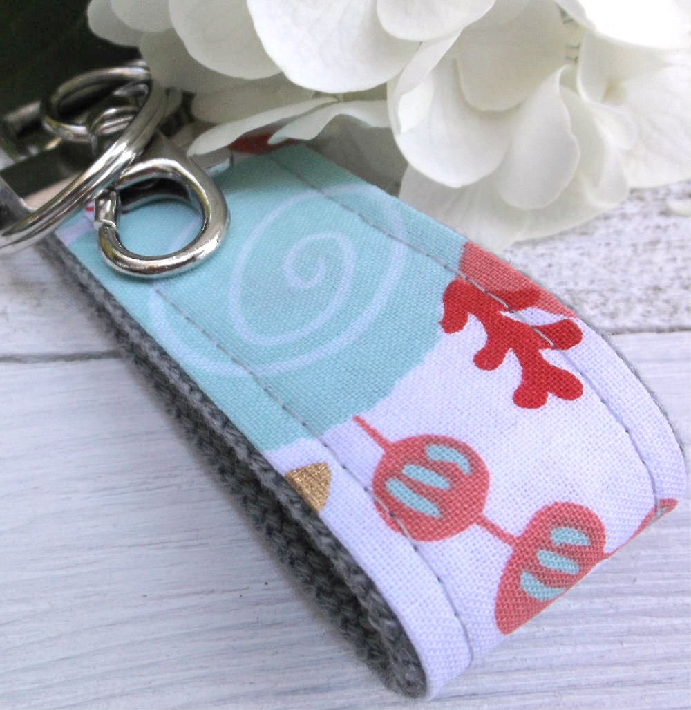 Mini Keyfob FOB Keychain for Women Ideal as a Purse Keychain or Backpack Keychain, Ideal Small Bridesmaid Gift, Floral
