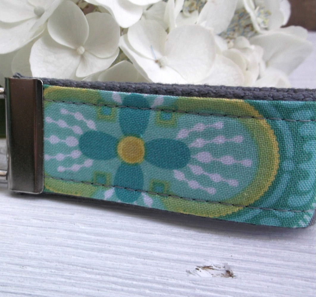 Mini Keyfob FOB Keychain for Women Ideal as a Purse Keychain or Backpack Keychain, Ideal Small Bridesmaid Gift, Aqua Floral