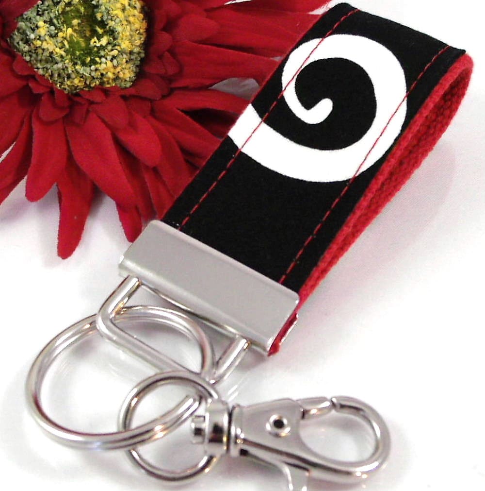 Floral Mini Keyfob FOB Keychain for Women Ideal as a Purse Keychain or Backpack Keychain, Ideal Small Bridesmaid Gift