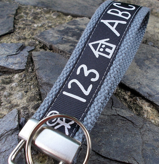 Handmade Teacher Keychain, Nanny Gift, Preschool Teacher Gifts, Teacher Assistant, First Grade Teacher, Daycare Provider Gifts, Trending Now