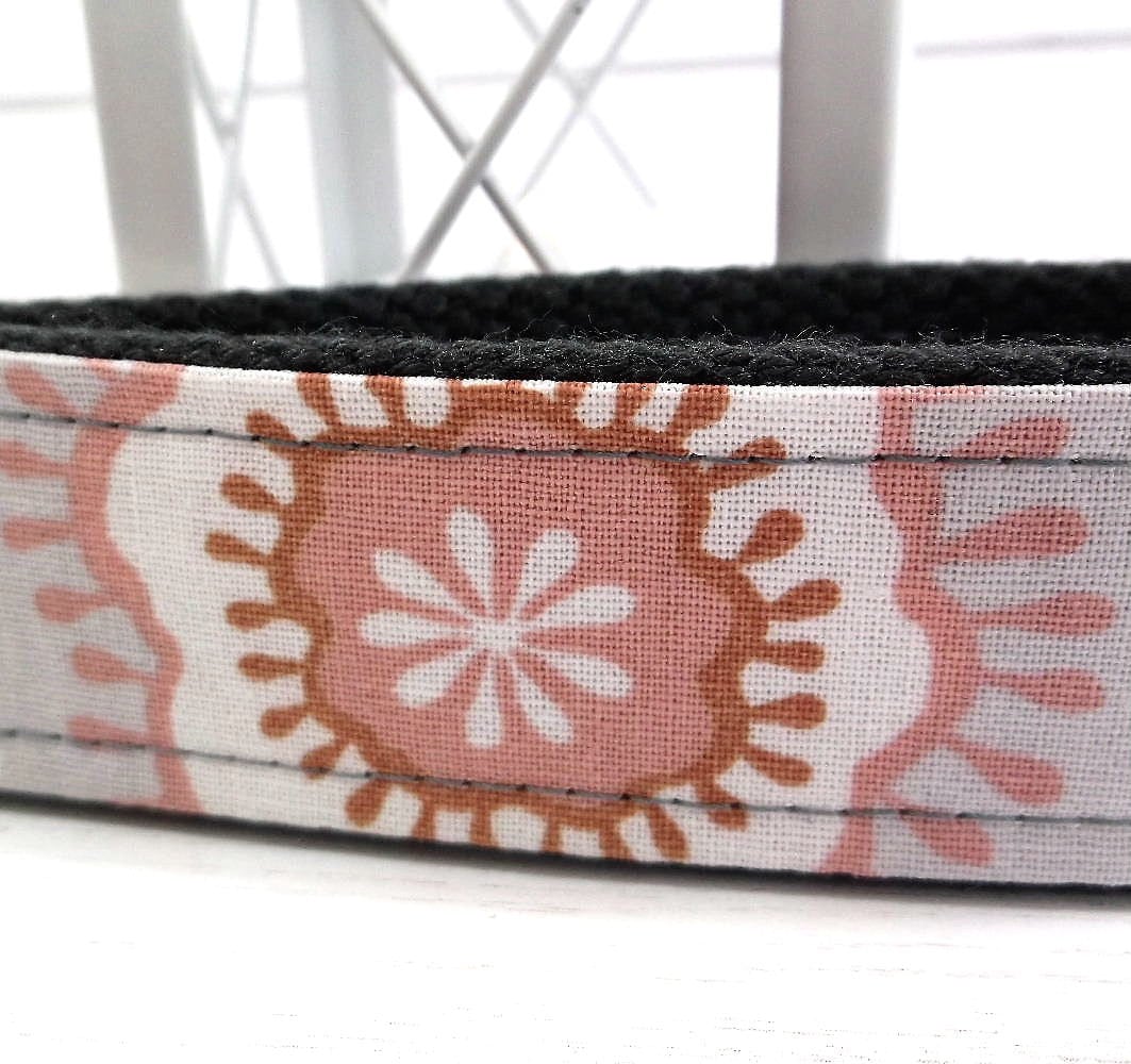 Handmade Floral Wristlet Keychain, College Graduation Gift for her, End of Year Teacher Gift, Good Luck Gifts