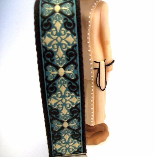 Handmade Jacquard Ribbon Keychain, College Graduation Gift for her, I Miss You Gift, Mom Gift from Son