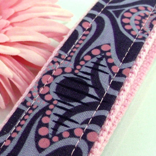 Peacock Keyfob in Pink Purple