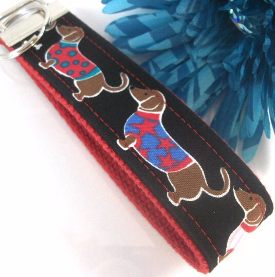 Cute Dog Mom Keychain, Dachshund Fabric Wristlet Keychain, Best Friend Gifts Long Distance, Preschool Teacher Gifts