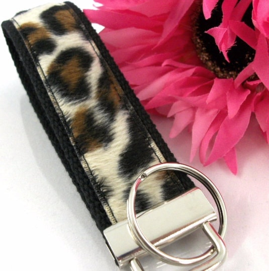 Handmade Ribbon Keychain in Faux Fur, College Graduation Gift for her, I Miss You Gift, Cheetah Keychain