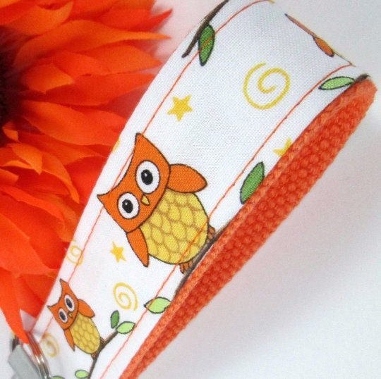 Handmade Wristlet Keychain in Owl Fabric, Librarian Gift, Best Friend Gifts Long Distance, Preschool Teacher Gifts