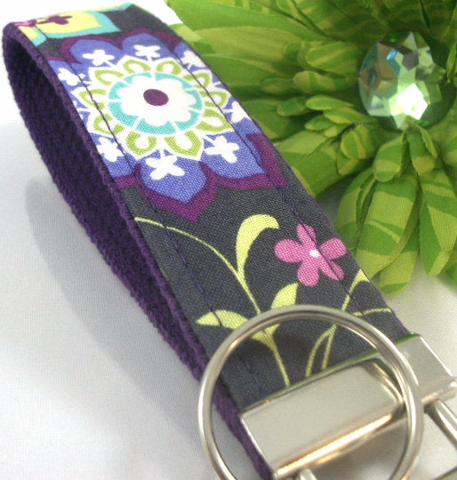 Handmade Wristlet Keychain in Paisley fabric, College Graduation Gift for her, I Miss You Gift, Mom Gift from Son