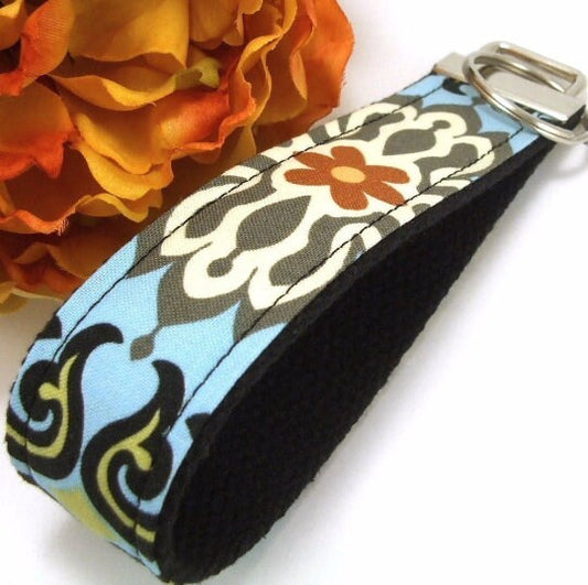 Amy Butler Key Fob Temple Garland