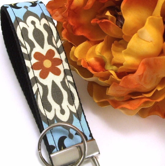 Amy Butler Key Fob Temple Garland