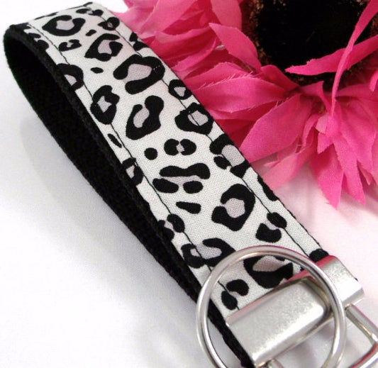 Handmade Cheetah Keychain, College Graduation Gift for her, I Miss You Gift, Mom Gift from Son