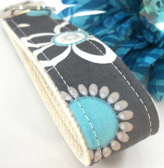 Funky Floral Keyfob in Grey and Turquoise