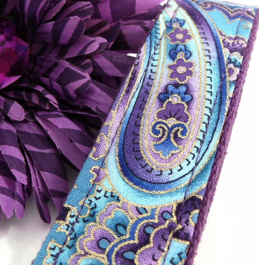 Handmade Wristlet Keychain in Paisley fabric, College Graduation Gift for her, I Miss You Gift, Mom Gift from Son