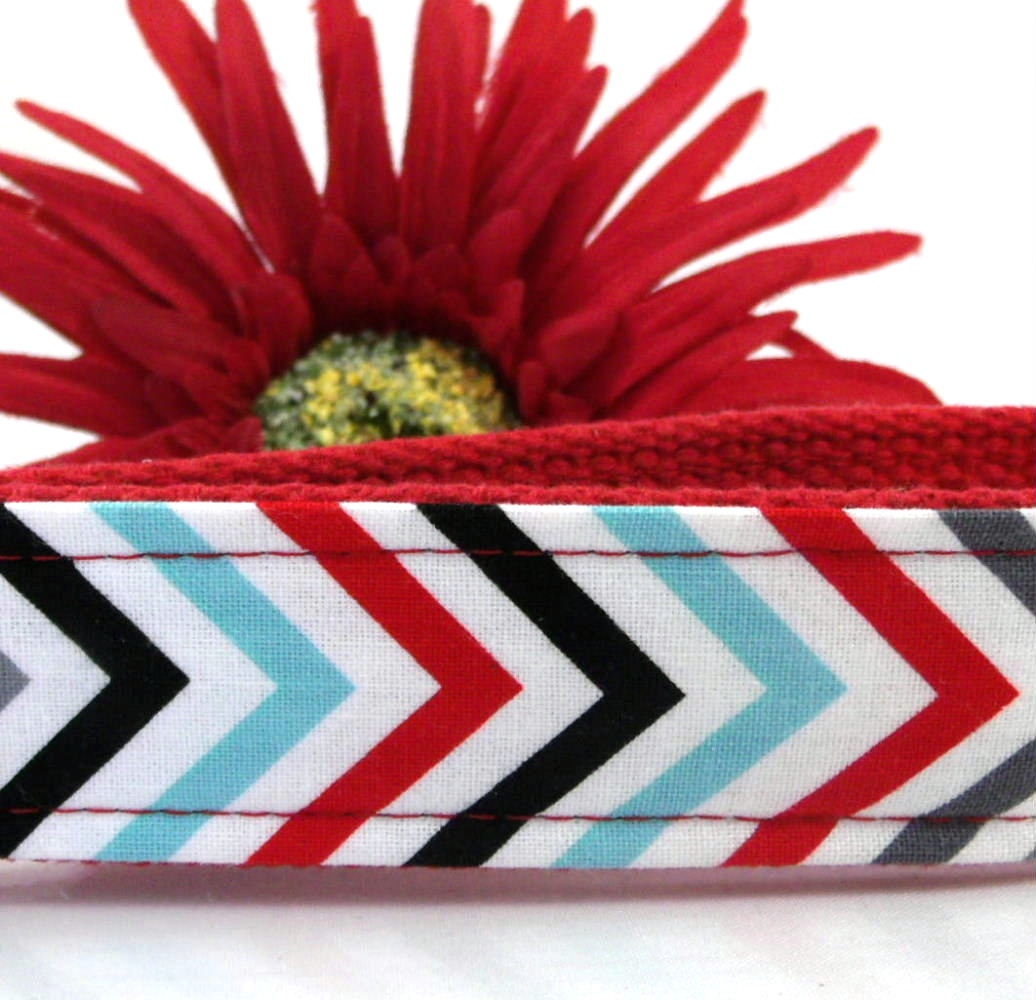 Chevron Key fob Red Grey Aqua