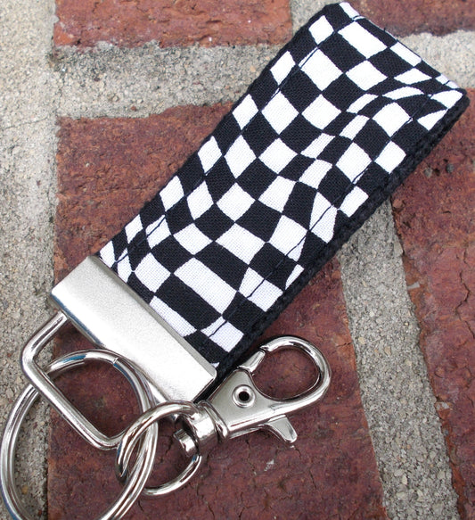 Mini Key FOB Keychain for Him - Mini Keychain for Boyfriend, Husband, Father Ideal as Belt Loop Keychain Racing Checks