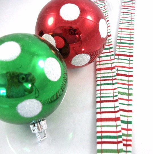 Christmas Lanyard with Candy Cane Red Green Stripes