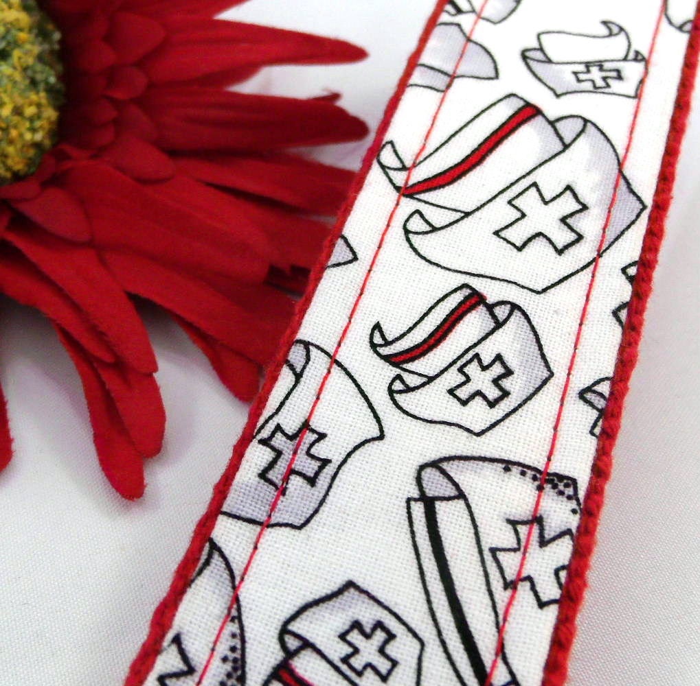 Handmade Wristlet keychain in Nurse fabric, Nurse Graduation Gift, Nurse Appreciation Week, Gift for Nurse Graduation