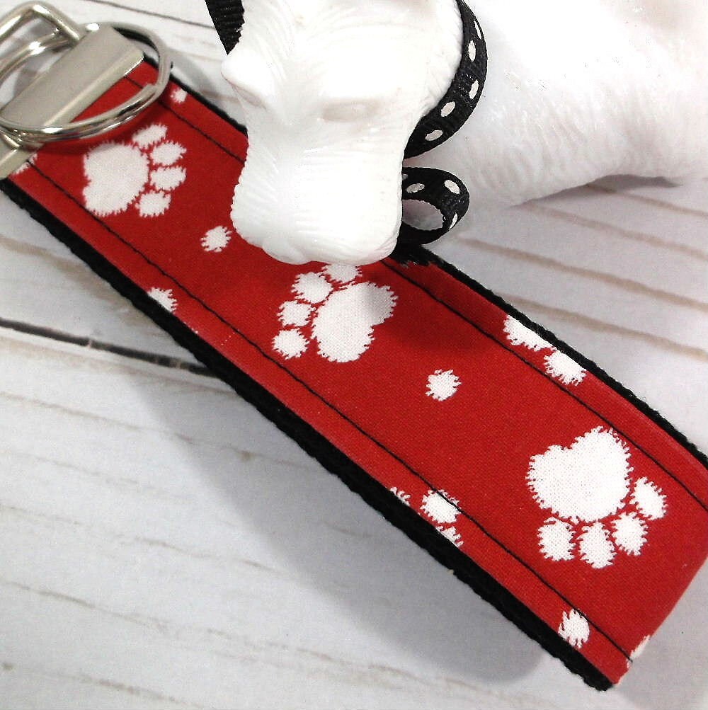 Dog Mom Keychain, Rescue Mom, Vet Tech Gift, Adopt Dog, Dog Sitter, Adopt a Pet, Trending Now, Dog Walker, Wristlet Keychain, Dog Owner gift