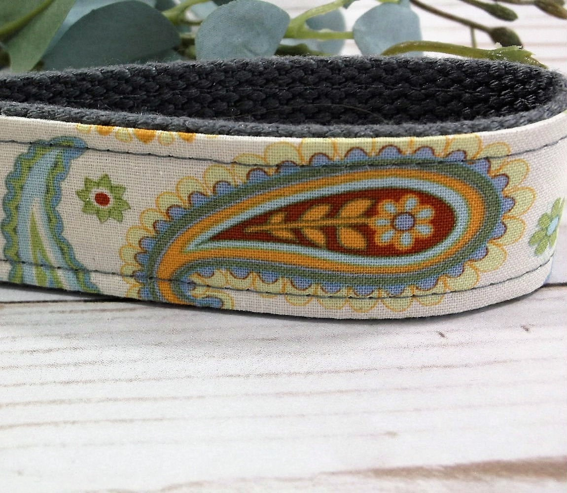 Paisley Key fob wristlet, Wristlet Keychain, Boho Keychain Wristlet, Boho Keychains for Women, Bohemian, Boho Keychain Wristlet