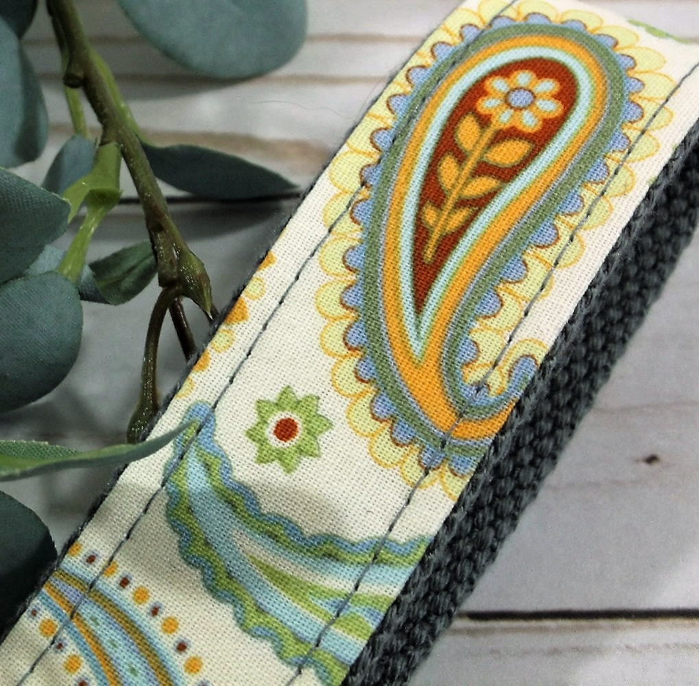Paisley Key fob wristlet, Wristlet Keychain, Boho Keychain Wristlet, Boho Keychains for Women, Bohemian, Boho Keychain Wristlet