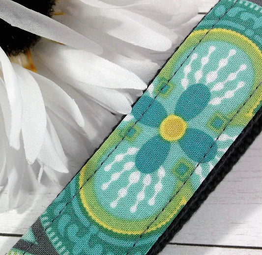 Floral Wristlet Keychain, College Graduation Gift for her, I Miss You Gift, Goodbye Gift