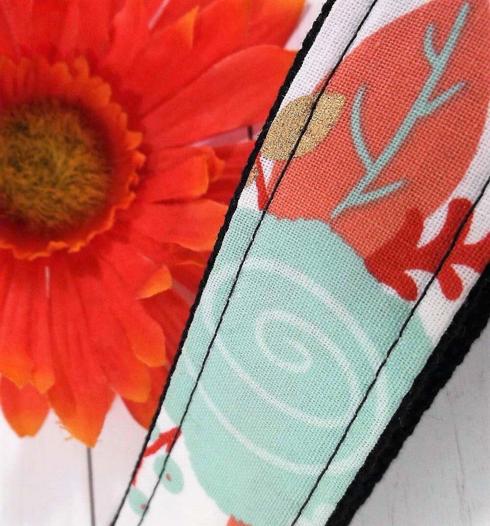 Floral Wristlet Keychain, College Graduation Gift for her, I Miss You Gift, Goodbye Gift