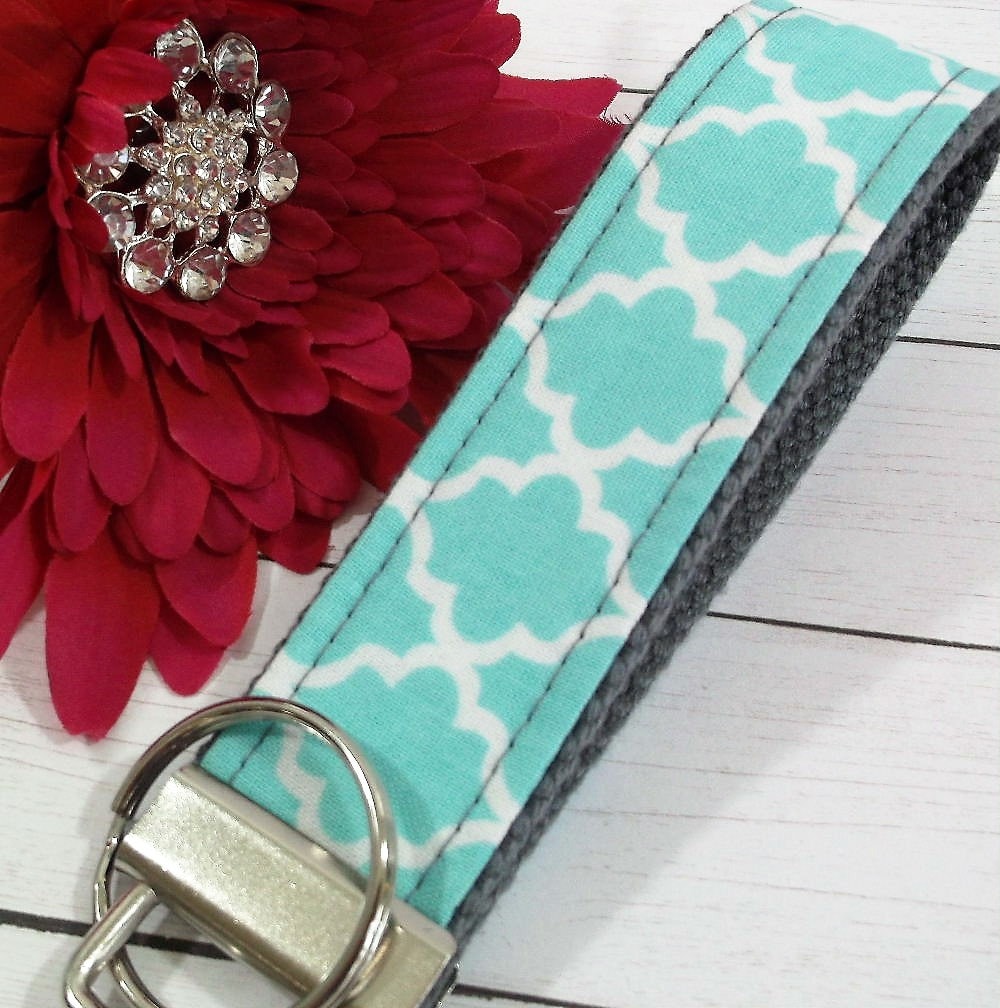 Quatrefoil fabric Wristlet Keychain, College Graduation Gift for her, Thank you gift for Friend