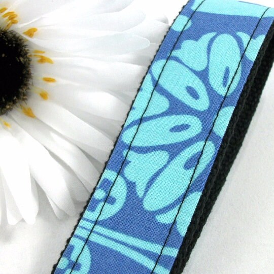 Amy Butler Key Fob SOUL BLOSSOMS Periwinkle