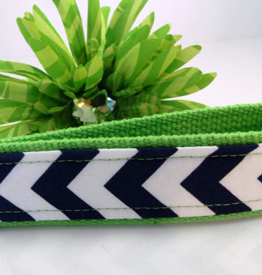 Chevron Key fob Navy and White