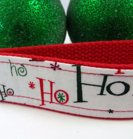 Handmade Christmas Keychain Wristlet, Christmas in July, Trending Now, Key Chains for Women, Teacher Gifts, Best Friend Gifts