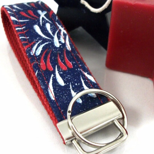 Patriotic Wristlet Keychain, Wrist Keychain for Her, Key fob Wristlet, Keychain Wristlet, Bracelet Keychain, Popular Right Now