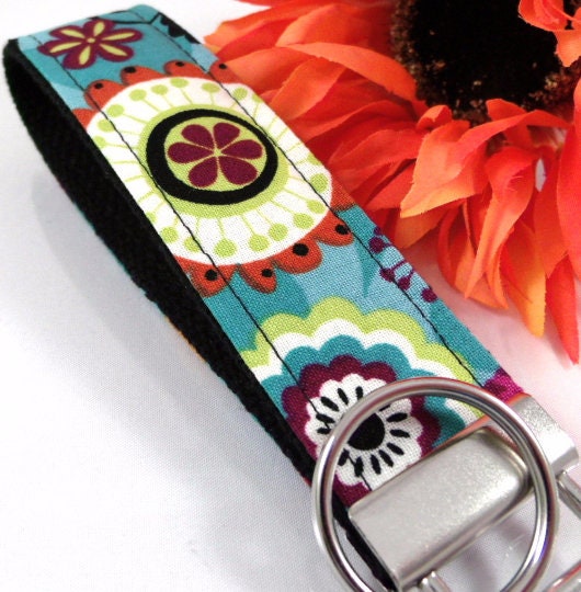 Handmade Wristlet Keychain in Paisley fabric, Boho Keychain, College Graduation Gift for her, I Miss You Gift, Mom Gift from Son