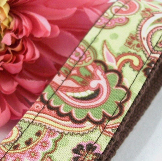 Handmade Wristlet Keychain in Paisley fabric, Boho Keychain, College Graduation Gift for her, I Miss You Gift, Mom Gift from Son