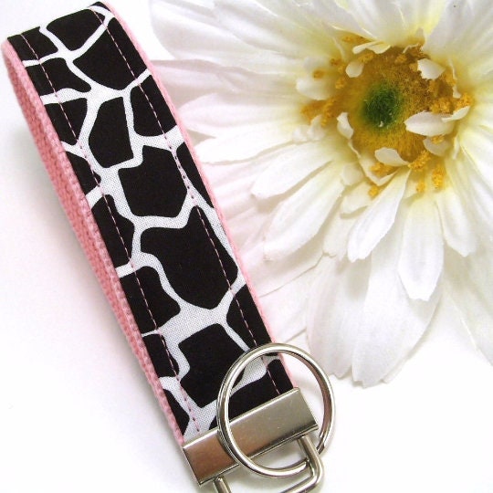 Pink and Black Giraffe Keychain, Animal Print Keychain, Giraffe Wristlet Keychain, Gift For Mom, Thank you Gift, Giraffe Key Fob Wristlet
