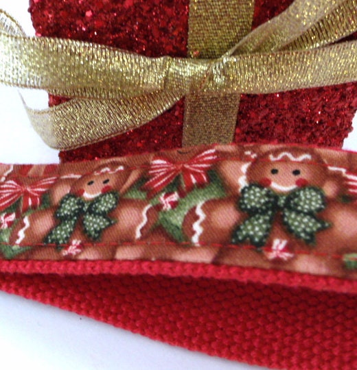 Handmade Christmas Keychain Wristlet, Gingerbread Man, Christmas in July, Trending Now, Key Chains for Women, Teacher Gifts