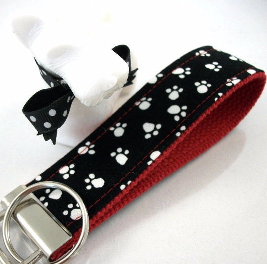 Dog Mom Keychain, Rescue Mom, Vet Tech Gift, Adopt Dog, Dog Sitter, Adopt a Pet, Trending Now, Dog Walker, Wristlet Keychain, Dog Owner gift