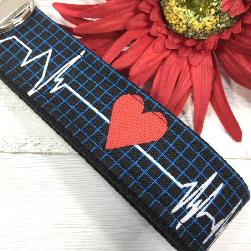 Heart Keychain, Nurse Graduation Gift, Nurse Appreciation Week, Heartbeat, Medical Student Gift, Doctor Gift, RN Gifts, Nurse Life