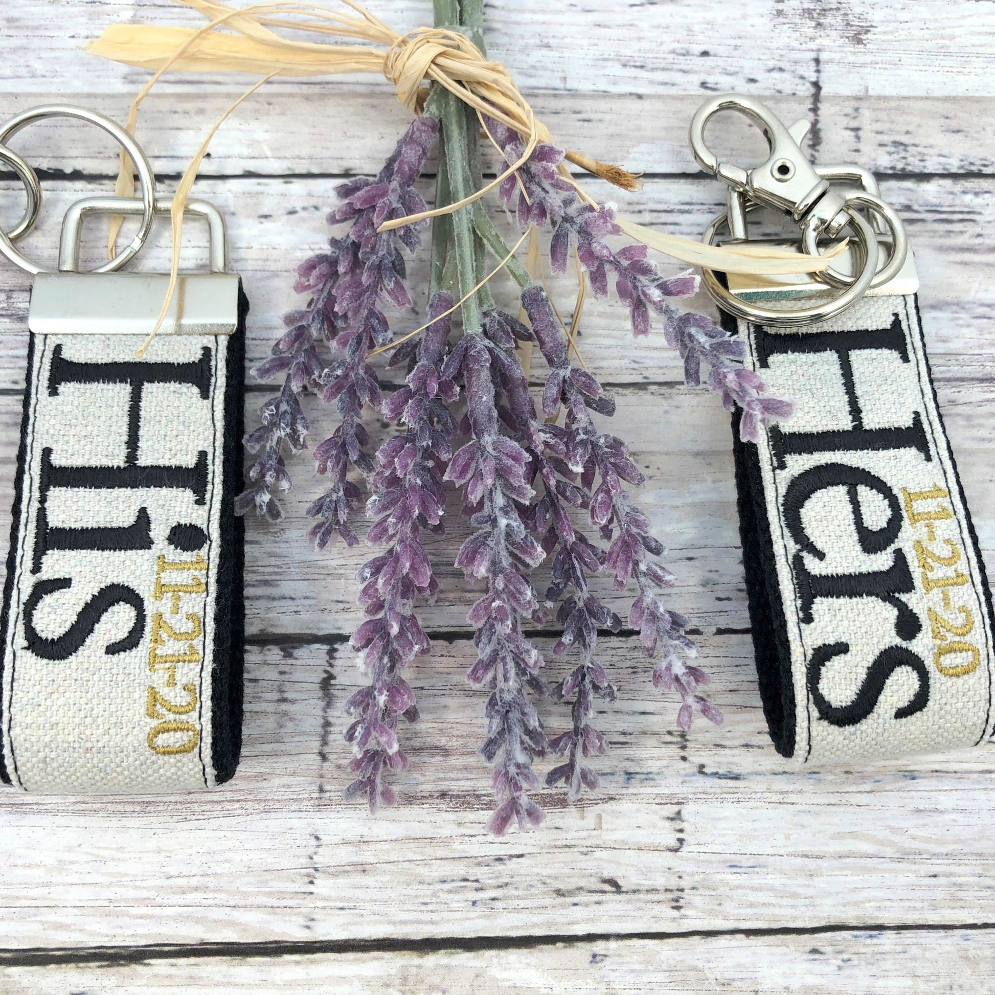 Couples Keychain, Couples Keychains, Couples Keychain Set, Couples Keychain Personalized, His and Hers, His and Hers Gifts, Wedding Gift