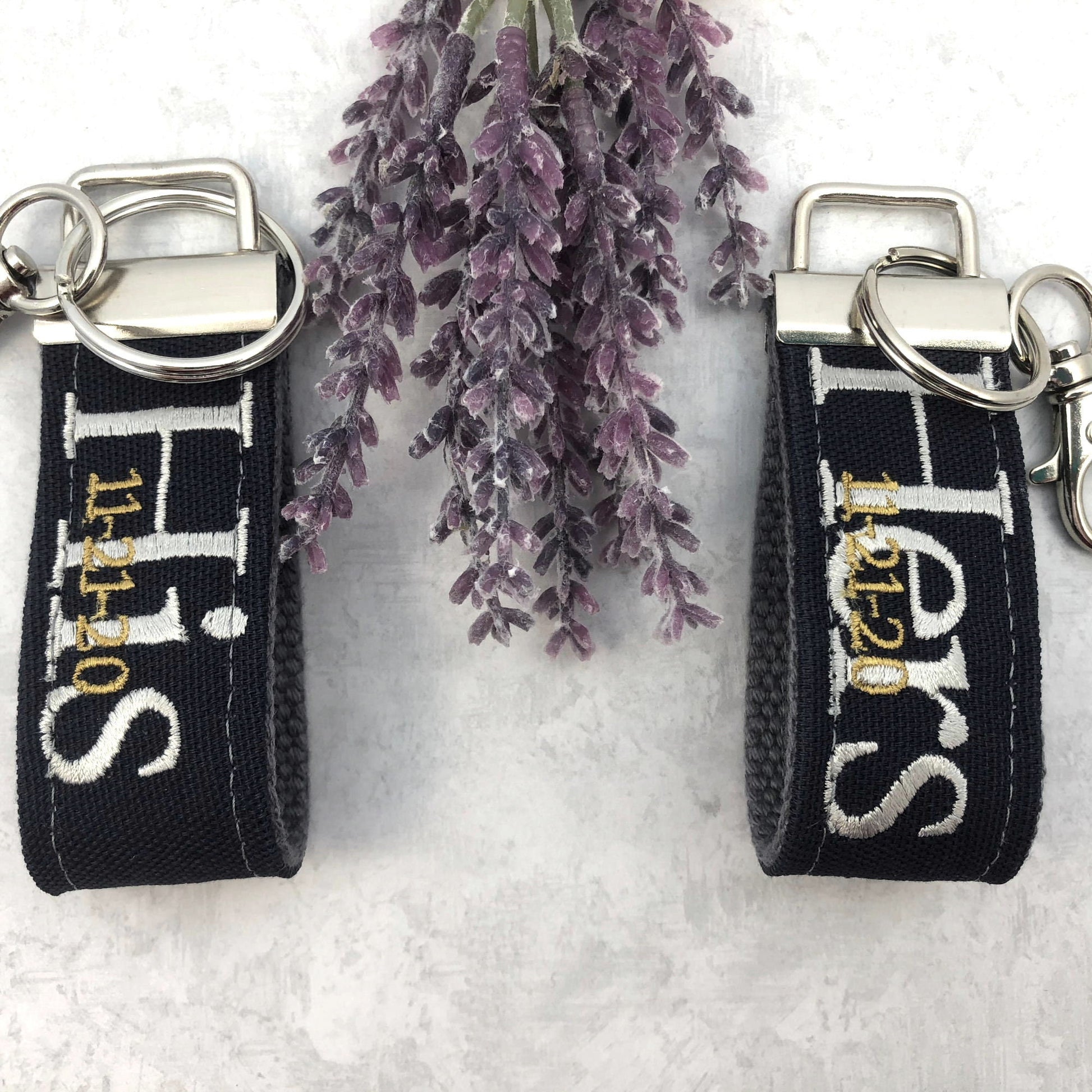 Couples Keychain, Couples Keychains, Couples Keychain Set, Couples Keychain Personalized, His and Hers, His and Hers Gifts, Wedding Gift