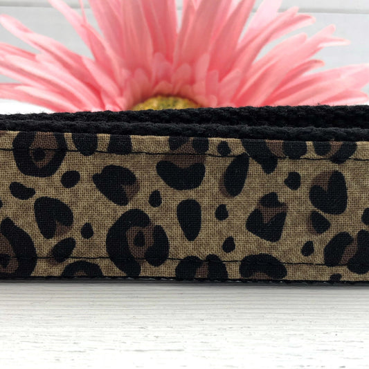 Leopard keychain wristlet | Keychains for Women | Animal Print Keychain | Wristlet Keychain | Key fob Wristlet | Leopard Bracelet Keychain