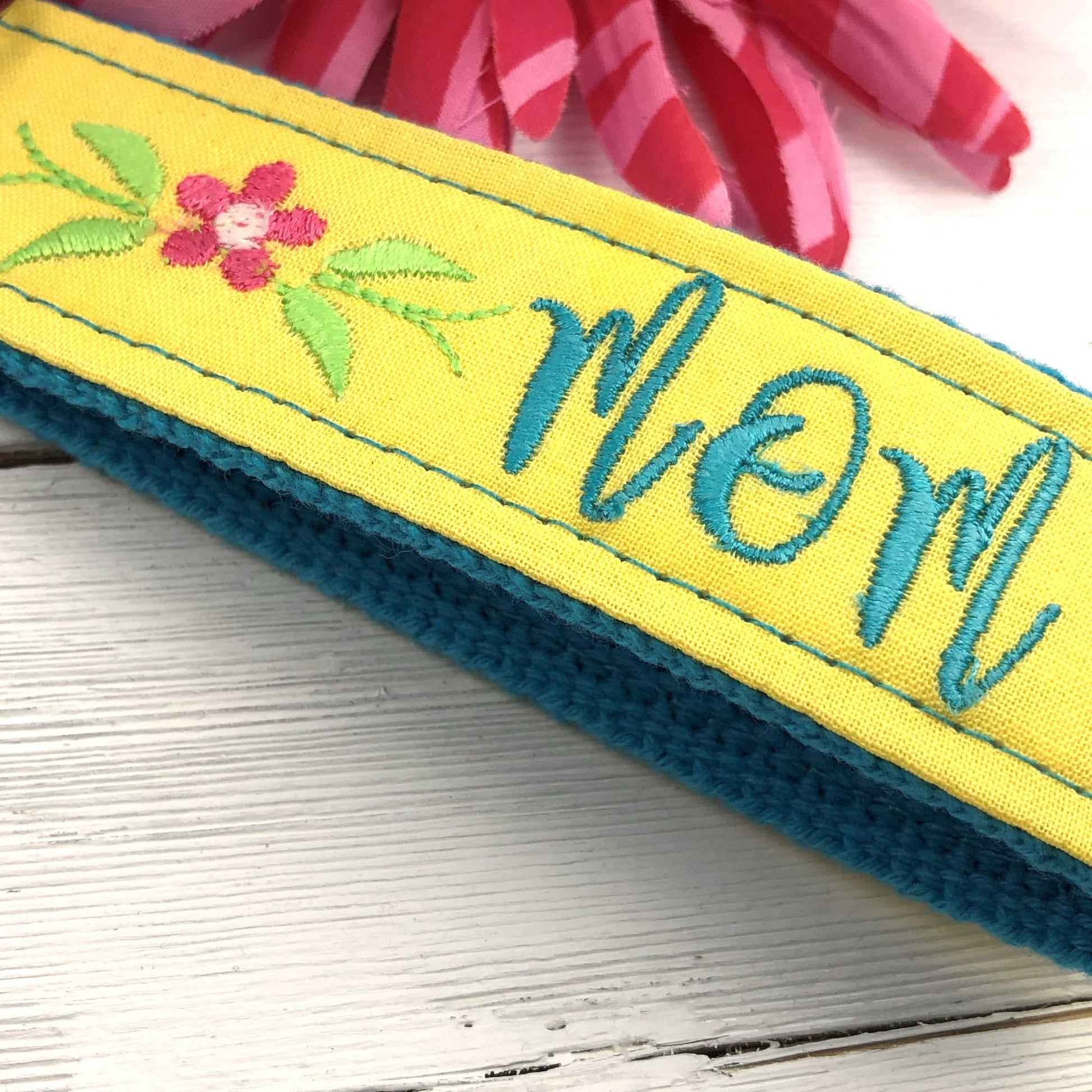 Embroidered Keychain | Mom Gift | Mom Birthday Gift | Mom Keychain | Mom Key chain | Embroidered key fob | Embroidered key chain