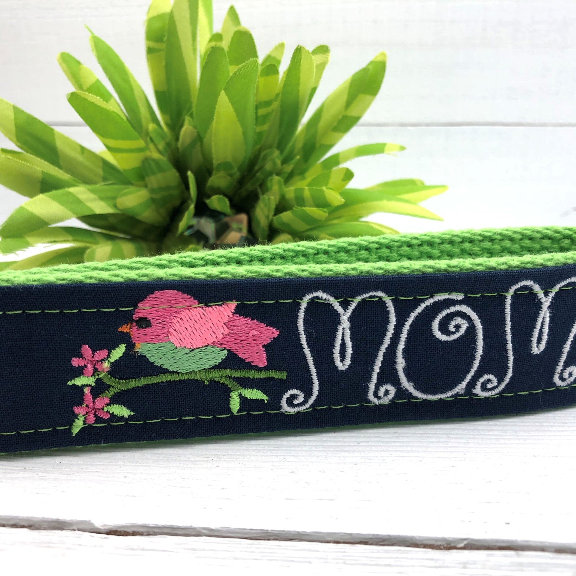 Embroidered Keychain | Mom Gift | Mom Birthday Gift | Mom Keychain | Mom Key chain | Embroidered key fob | Embroidered key chain