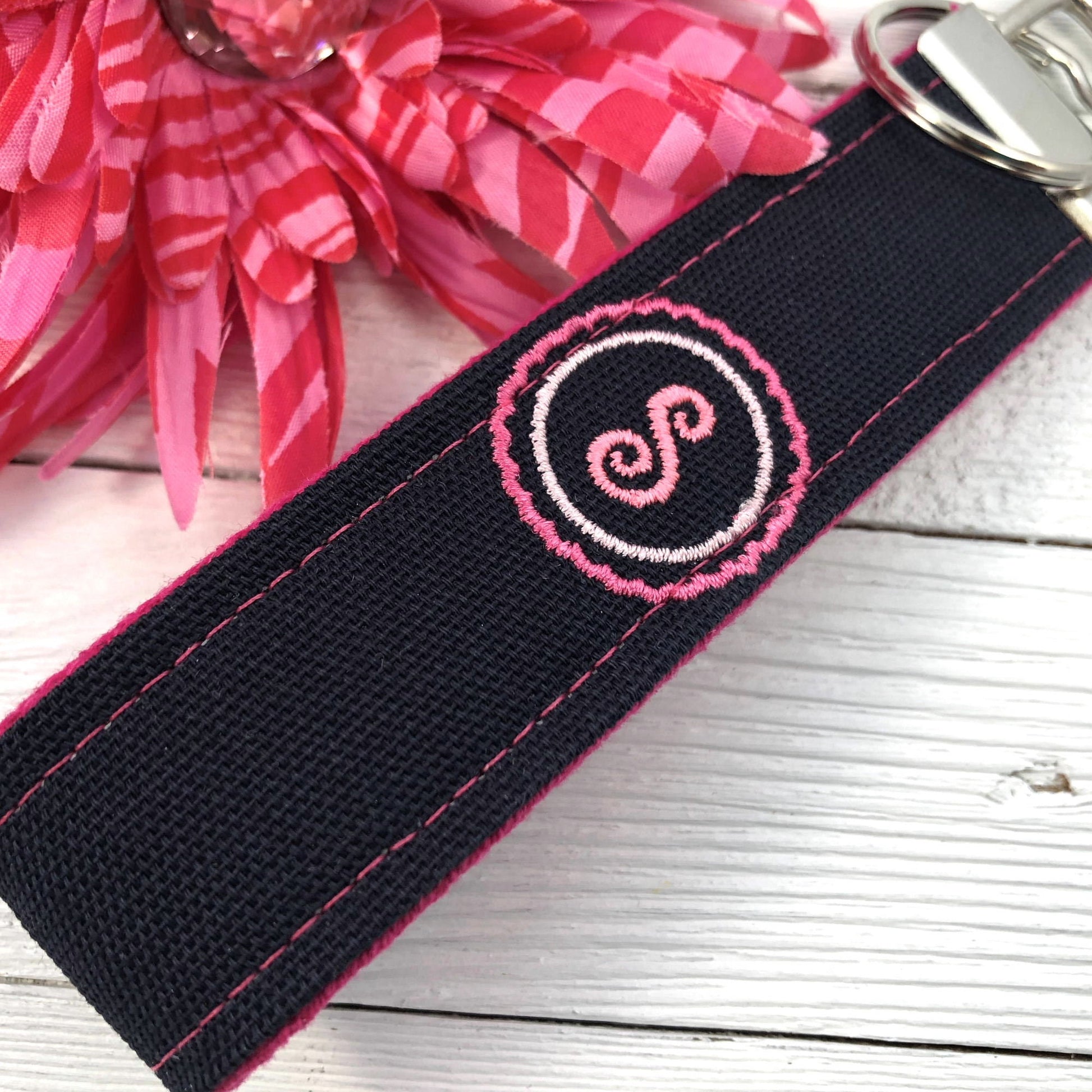 Monogram keychain | Monogram Keychain for women | Monogram Key fob | Key Fob Monogram | Initial Keychain | Personalized initial keychain