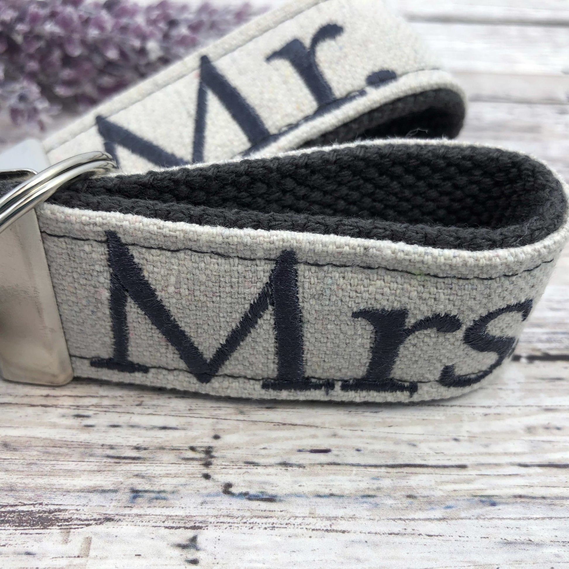 Couples Keychain, Couples Keychains, Couples Keychain Set, Couples Keychain Personalized, Mr. and Mrs., Mr. and Mrs. Gifts, Wedding Gift