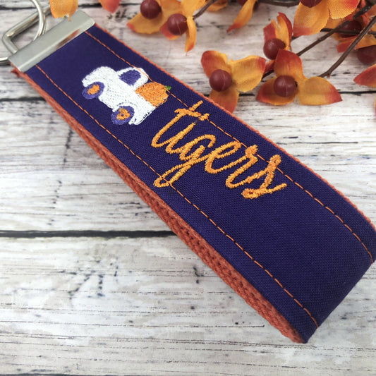 Clemson Wristlet Keychain, Approved Crafter License Holder, Wrist Keychain for Her, Key fob Wristlet, Keychain Wristlet, Clemson Tigers