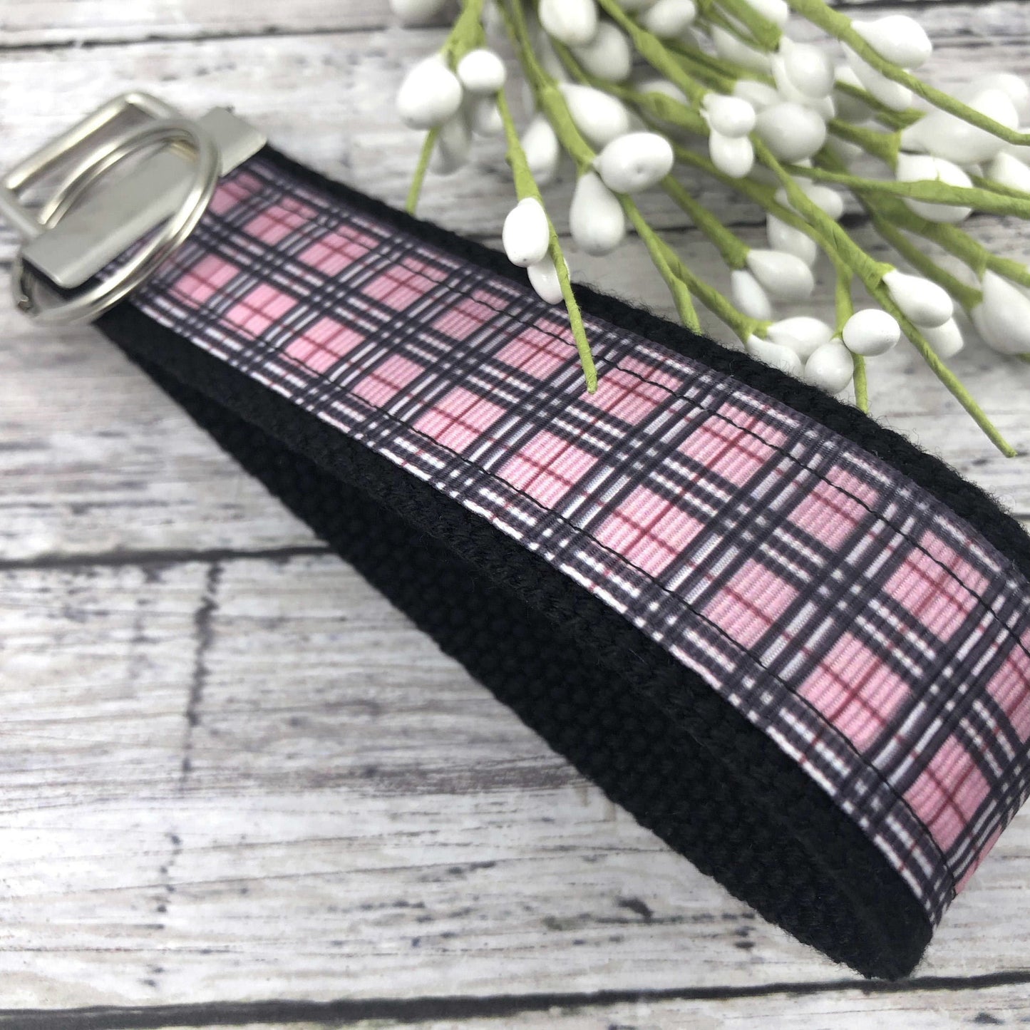 Handmade Ribbon Keychain in Plaid, Best Friend Gifts, College Graduation Gift for her, Popular Right Now